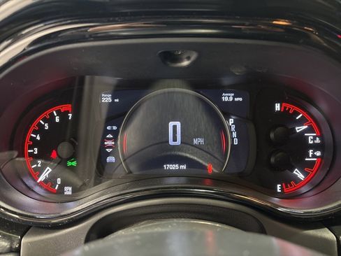 Used 2024 Dodge Durango SXT image 12