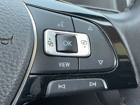 Used 2019 Volkswagen Tiguan SEL FWD image 29