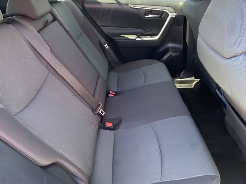 Certified 2023 Toyota RAV4 XLE AWD/4WD image 18