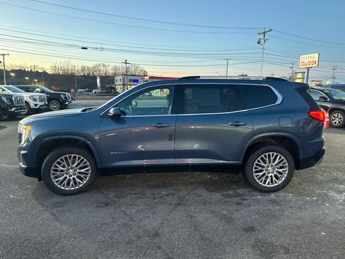 New 2026 GMC Acadia Denali w/ Super Cruise Package image 4