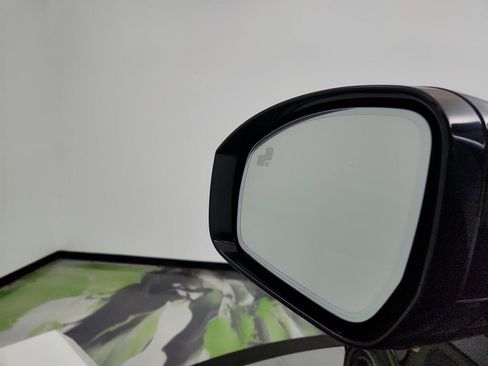 Used 2020 Land Rover Range Rover HSE image 16