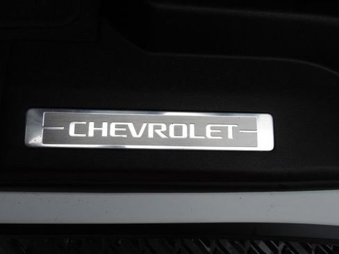 Certified 2022 Chevrolet Tahoe Z71 w/ Luxury Package AWD/4WD image 24