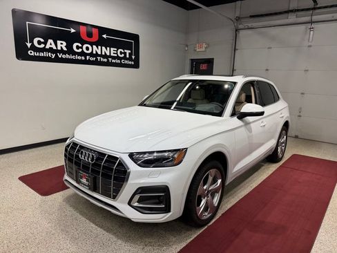 Used 2021 Audi Q5 Prestige w/ Prestige Package AWD/4WD image 4