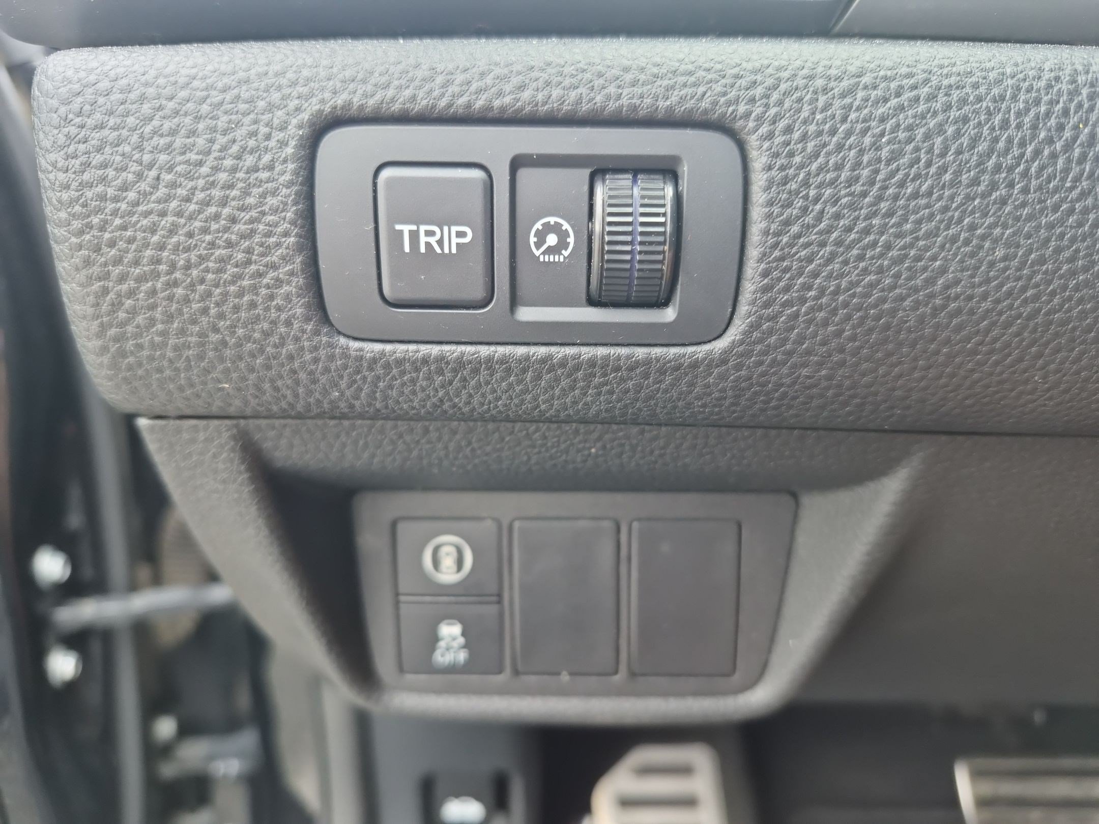 Used 2018 Honda Accord Sport image 17