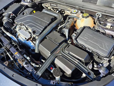 Used 2023 Chevrolet Malibu LT image 21