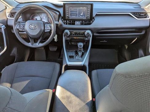 Used 2022 Toyota RAV4 LE image 16