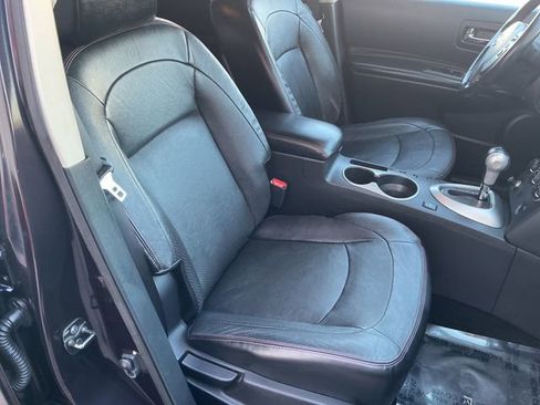 Used 2012 Nissan Rogue SL image 27