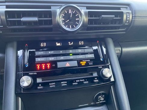 Used 2025 Lexus IS 350 F Sport w/ Navigation Package RWD image 18