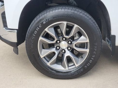 Used 2019 Chevrolet Silverado 1500 LT w/ All-Star Edition RWD image 10