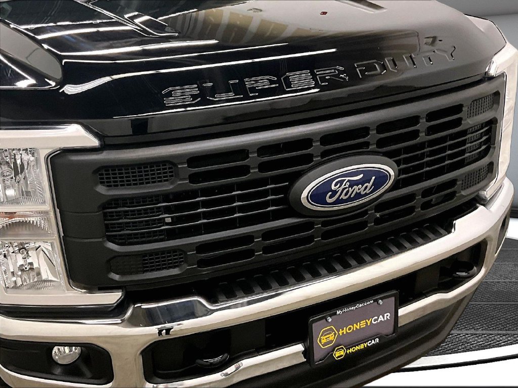 Used 2024 Ford F250 XL AWD/4WD image 32