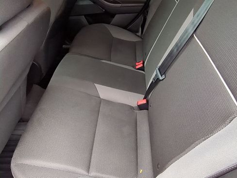 Used 2012 Ford Focus SE image 21