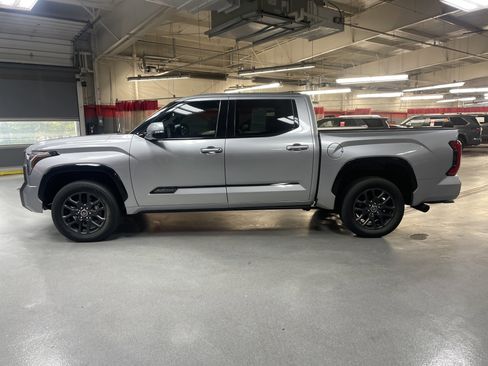 Used 2023 Toyota Tundra Platinum image 7
