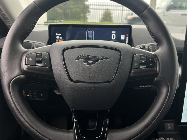 Used 2022 Ford Mustang Mach-E Select RWD image 20
