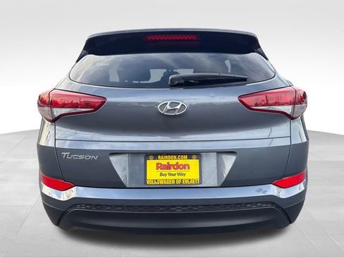 Used 2017 Hyundai Tucson SE image 6