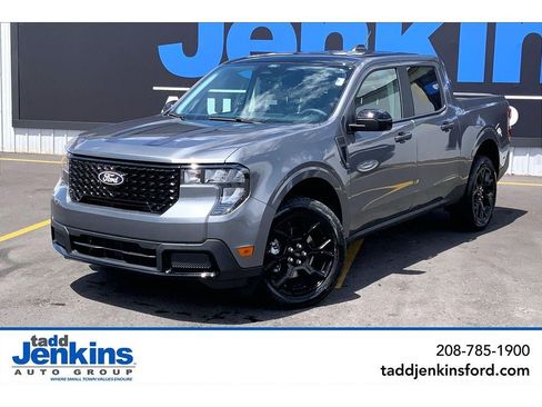 New 2026 Ford Maverick XLT w/ Equipment Group 301A AWD/4WD image 16