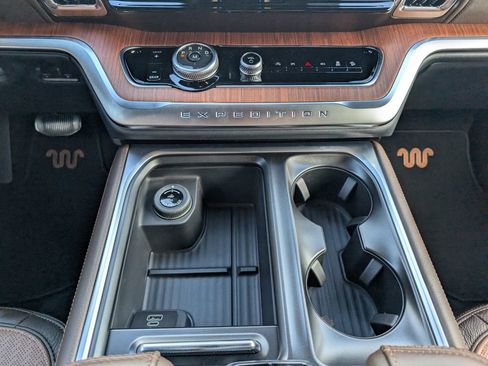 New 2026 Ford Expedition Max King Ranch image 15