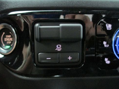 New 2026 GMC Sierra 1500 SLT w/ SLT Premium Plus Package AWD/4WD image 18