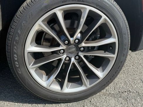 Used 2022 Jeep Wagoneer Series II w/ Premium Group I image 14