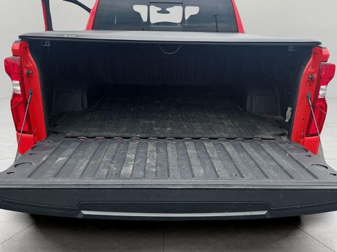 Used 2021 Chevrolet Silverado 1500 LT Trail Boss w/ LT Trail Boss Premium Package AWD/4WD image 29