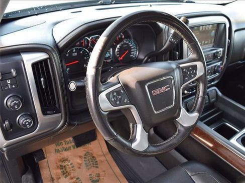 Used 2018 GMC Sierra 1500 SLT image 21