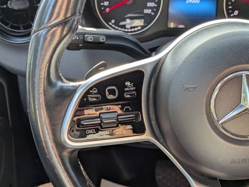 Used 2019 Mercedes-Benz Sprinter 1500 w/ Premium Plus Package image 18