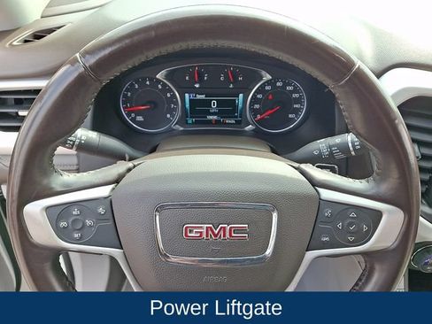 Used 2017 GMC Acadia SLT AWD/4WD image 4