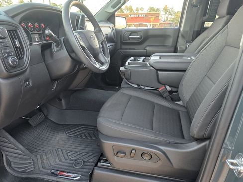 Certified 2025 Chevrolet Silverado 1500 Custom Trail Boss AWD/4WD image 15