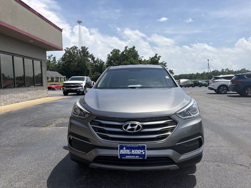 Used 2018 Hyundai Santa Fe Sport AWD/4WD image 3