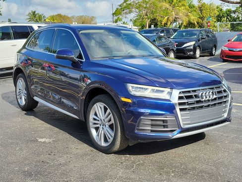 Used 2018 Audi Q5 2.0T Premium Plus w/ Premium Plus Package image 3
