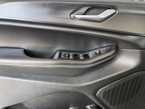 New 2026 Jeep Grand Cherokee Laredo RWD image 9