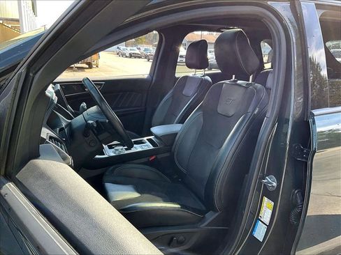 Used 2022 Ford Edge ST w/ Equipment Group 401A image 10