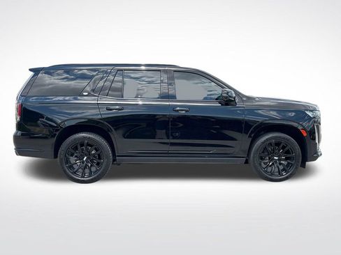 Used 2022 Cadillac Escalade Sport Platinum w/ LPO, ONYX Package AWD/4WD image 8