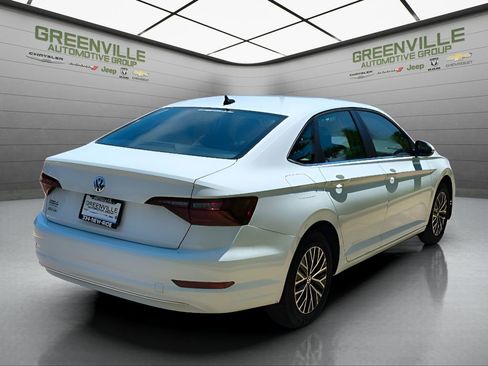 Used 2021 Volkswagen Jetta S image 6