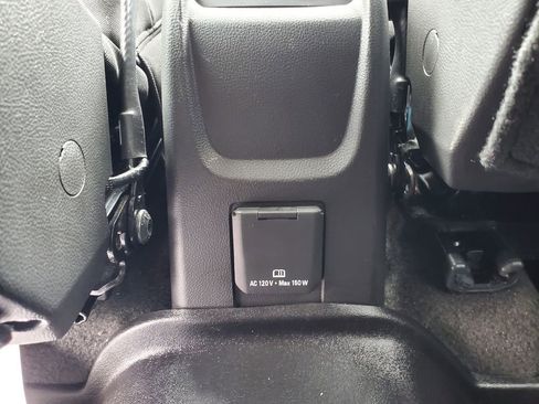 Used 2022 Buick Encore Preferred w/ Safety Package image 28