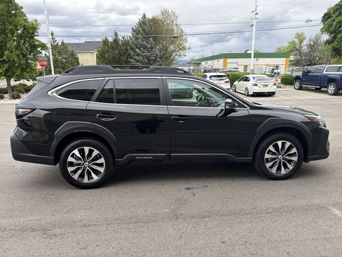 Used 2025 Subaru Outback Limited XT image 7