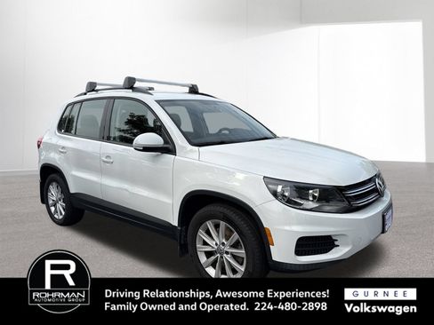 Used 2018 Volkswagen Tiguan Limited AWD/4WD image 2