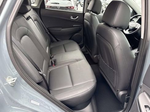 Used 2022 Hyundai Kona Limited AWD/4WD image 11