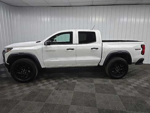 Used 2026 Chevrolet Colorado Trail Boss AWD/4WD image 5
