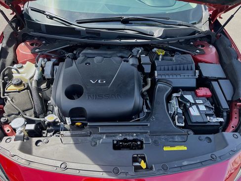 Used 2022 Nissan Maxima Platinum w/ Sport Mat Group FWD image 31