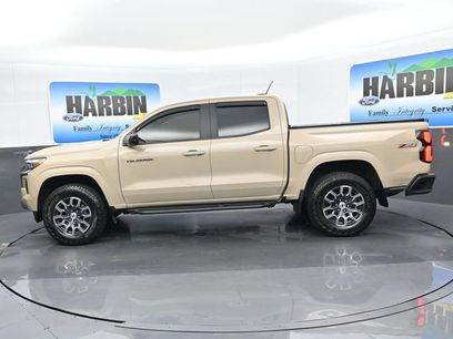 Used 2024 Chevrolet Colorado Z71 w/ Z71 Convenience Package 2