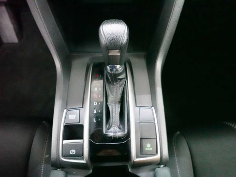 Used 2019 Honda Civic EX image 22