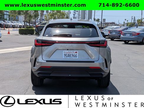 Certified 2024 Lexus NX 250 FWD image 9