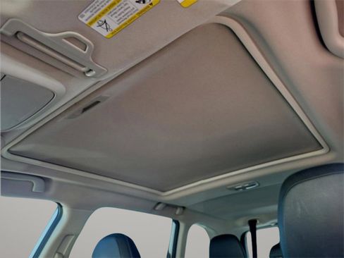 Used 2023 Subaru Forester Limited image 12