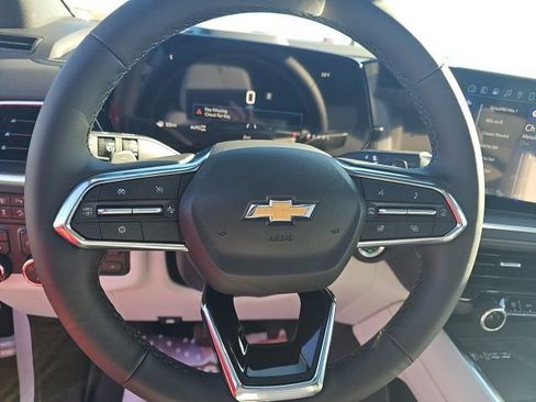 New 2026 Chevrolet Suburban Premier w/ Sun And Tow Package image 27