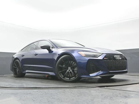 Used 2021 Audi RS 7 Sportback w/ RS 7 Executive Package image 29