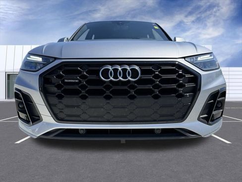Used 2025 Audi Q5 2.0T Premium image 7