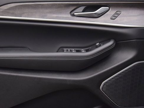 New 2026 Jeep Grand Cherokee Limited AWD/4WD image 29