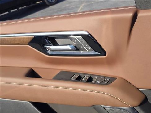 New 2026 Chevrolet Tahoe High Country AWD/4WD image 24