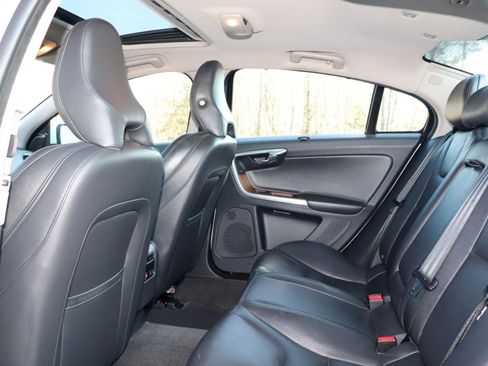 Used 2016 Volvo S60 T5 Premier w/ Climate Package image 29