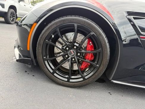 Used 2017 Chevrolet Corvette Grand Sport RWD image 9